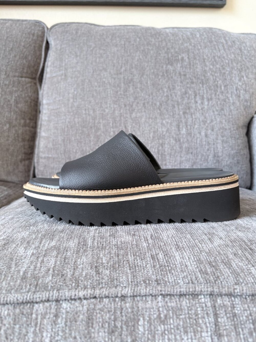 Paul Green May Slide Sandal - Black Leather - US Women's Size 9.5, UK 7 - Picture 2 of 7